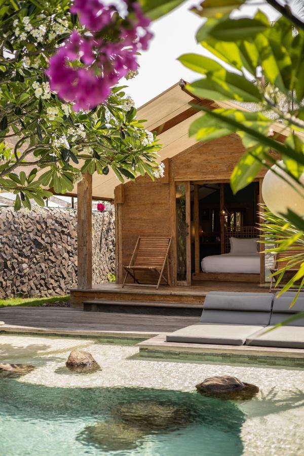 Kuno Villas Джили Трауанган Екстериор снимка